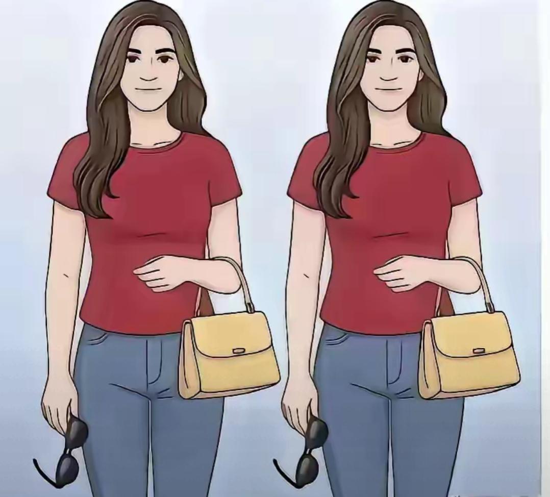 美女身上有一处不同，你能找出来吗？看看你的眼力如何？[呲牙][作揖]眼力找不同 