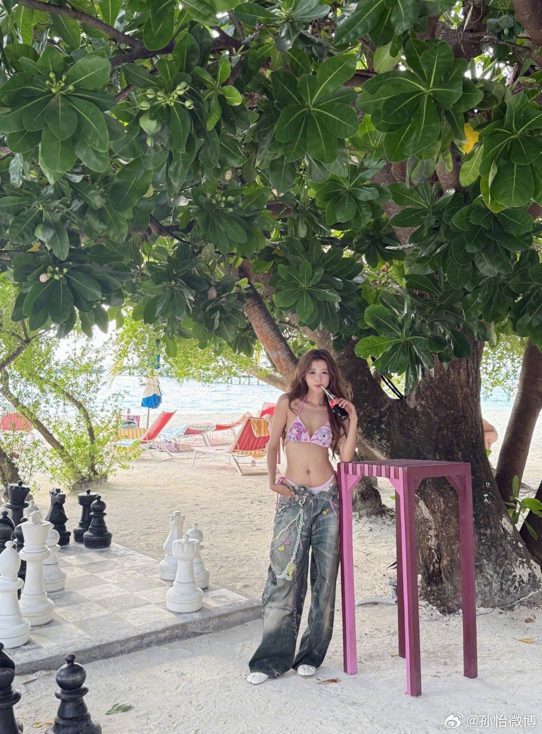 孙怡马尔代夫度假照孙怡度假照 明媚灿烂的🐚⛱️ 