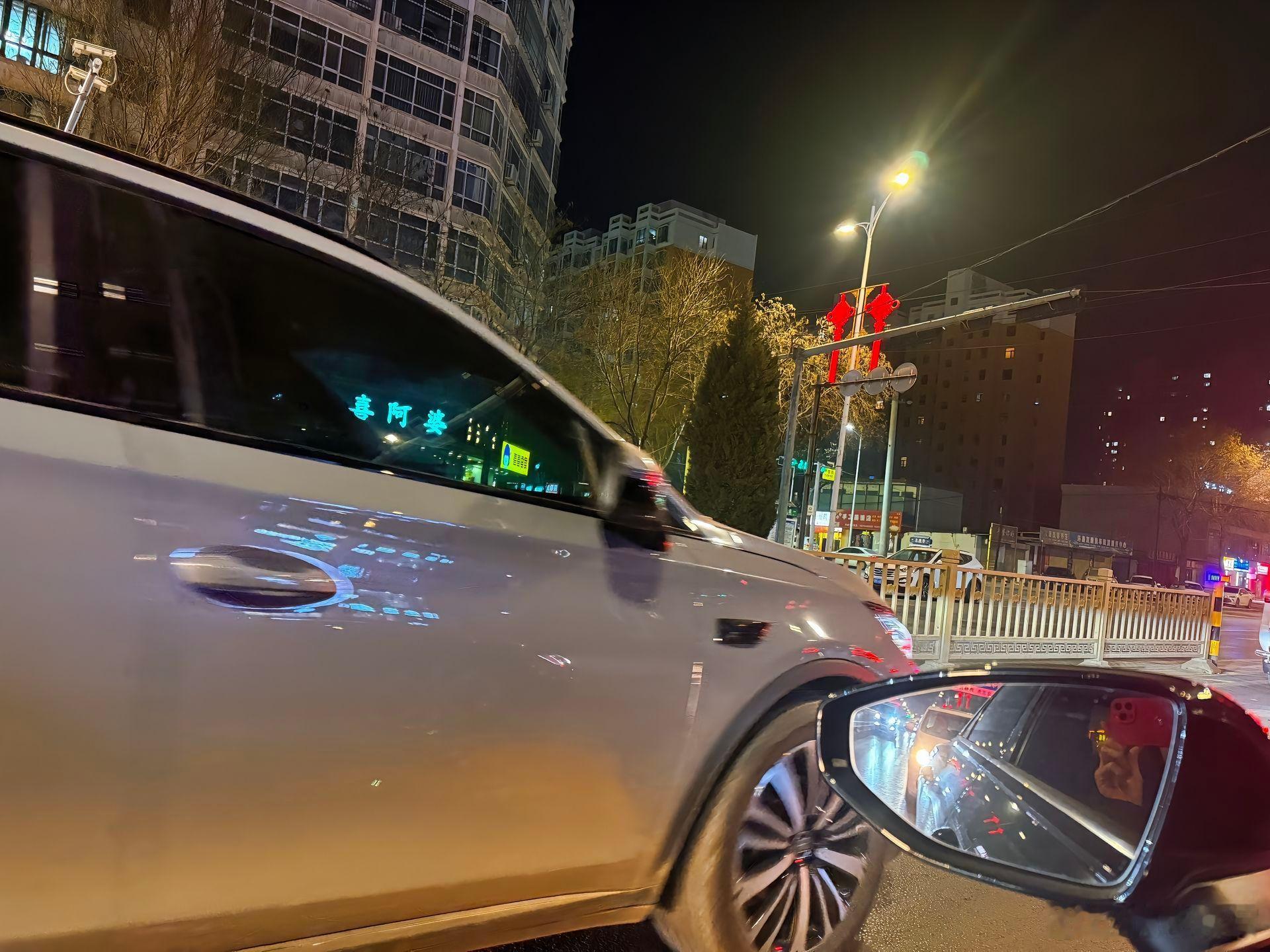 随手拍一辈子能遇到一个陪你，懂你，等你，宠你，信你，爱你的人就是幸福，你若懂我，