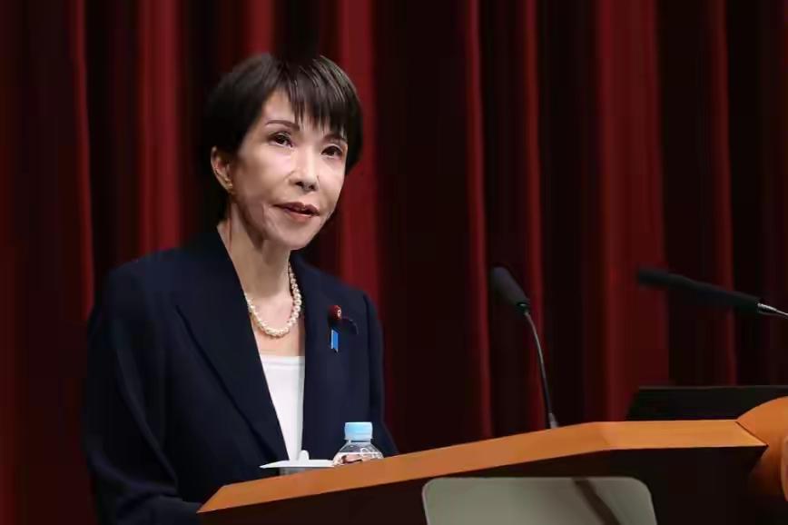 10多枚导弹齐落日本门口，高市想不通，自己怎么成了朝鲜瞄准目标