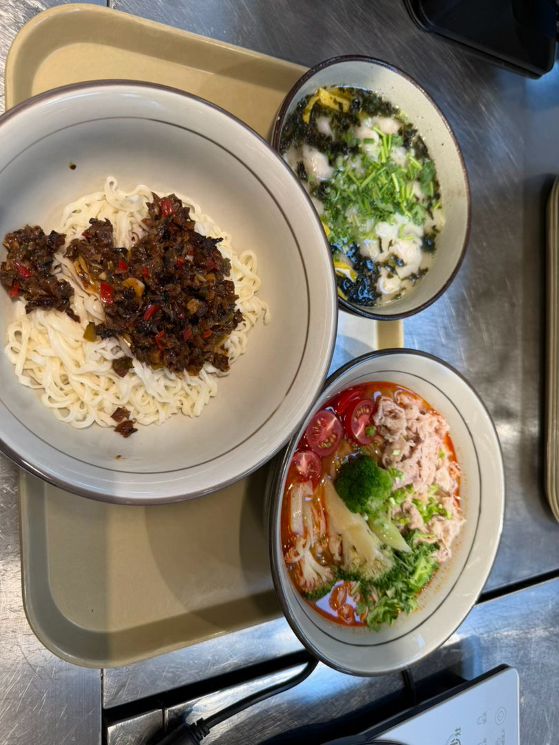 来老乡鸡旗舰店了