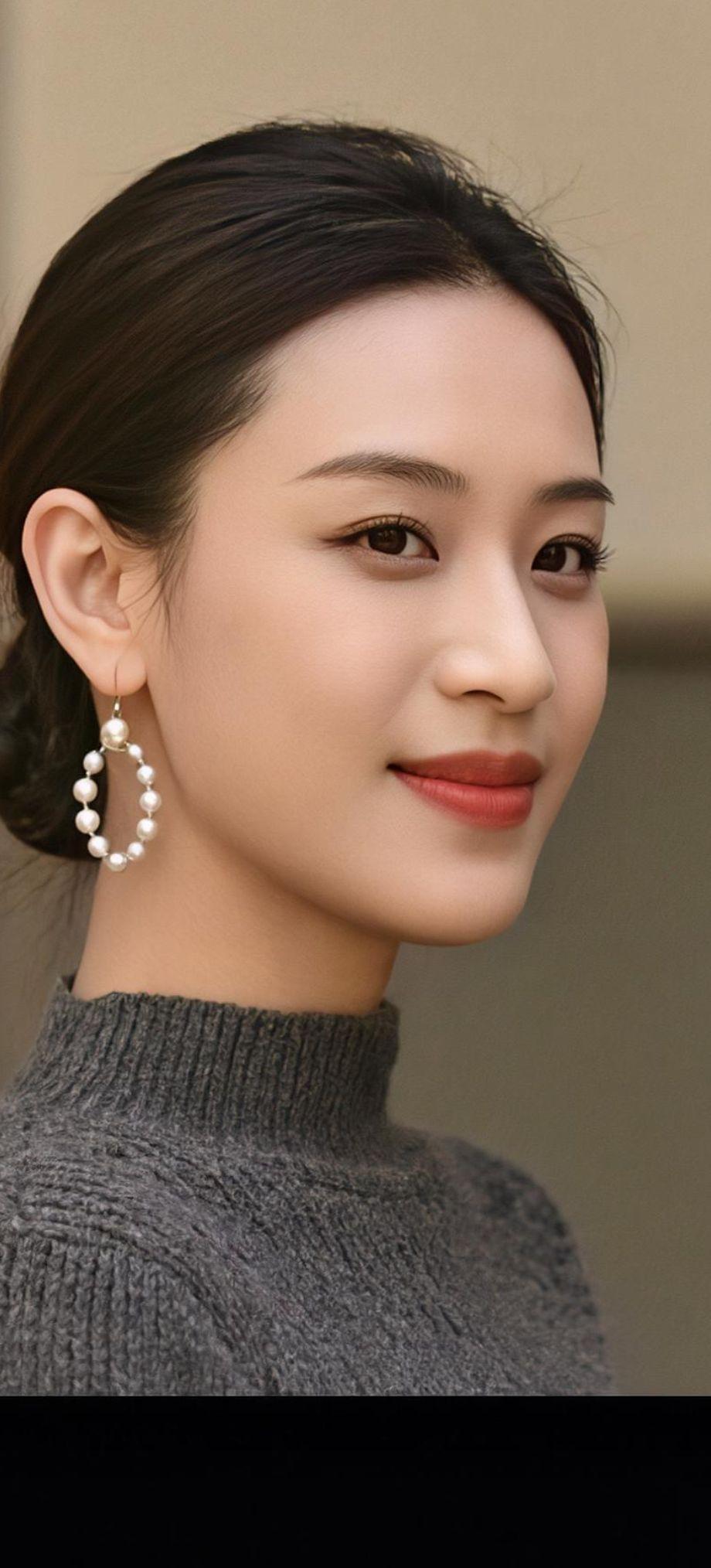 这年头，拍照技术不行，全靠修图师拯救世界。修图前：我这是刚从被窝里爬出来吗？修图