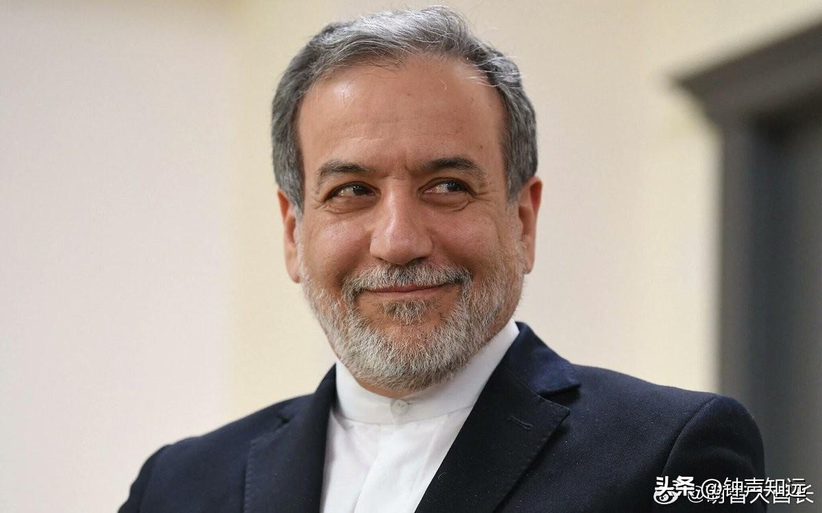 日本不用护航也能过霍尔木兹海峡，外长两次通话，这是三十六计哪一计？特朗普白喊了！