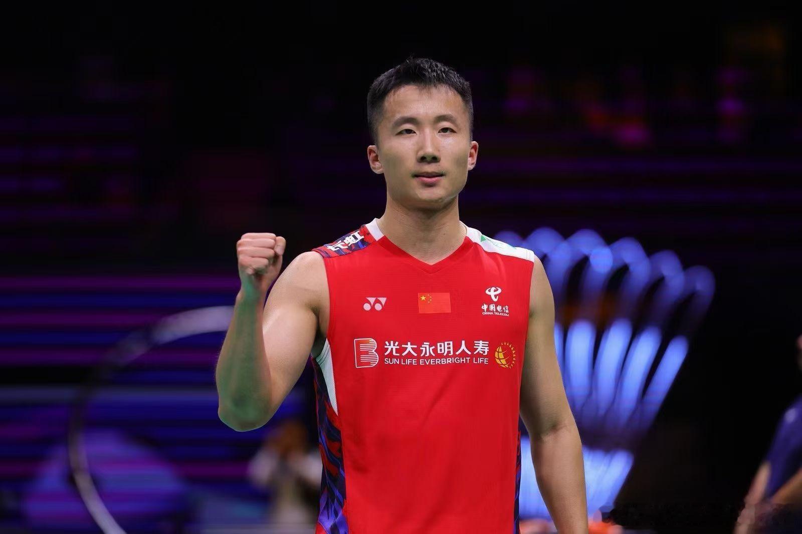 从17年看你打球以来，到现在也看了9年，从你年少踏入国家队，一路稳扎稳打，或许你