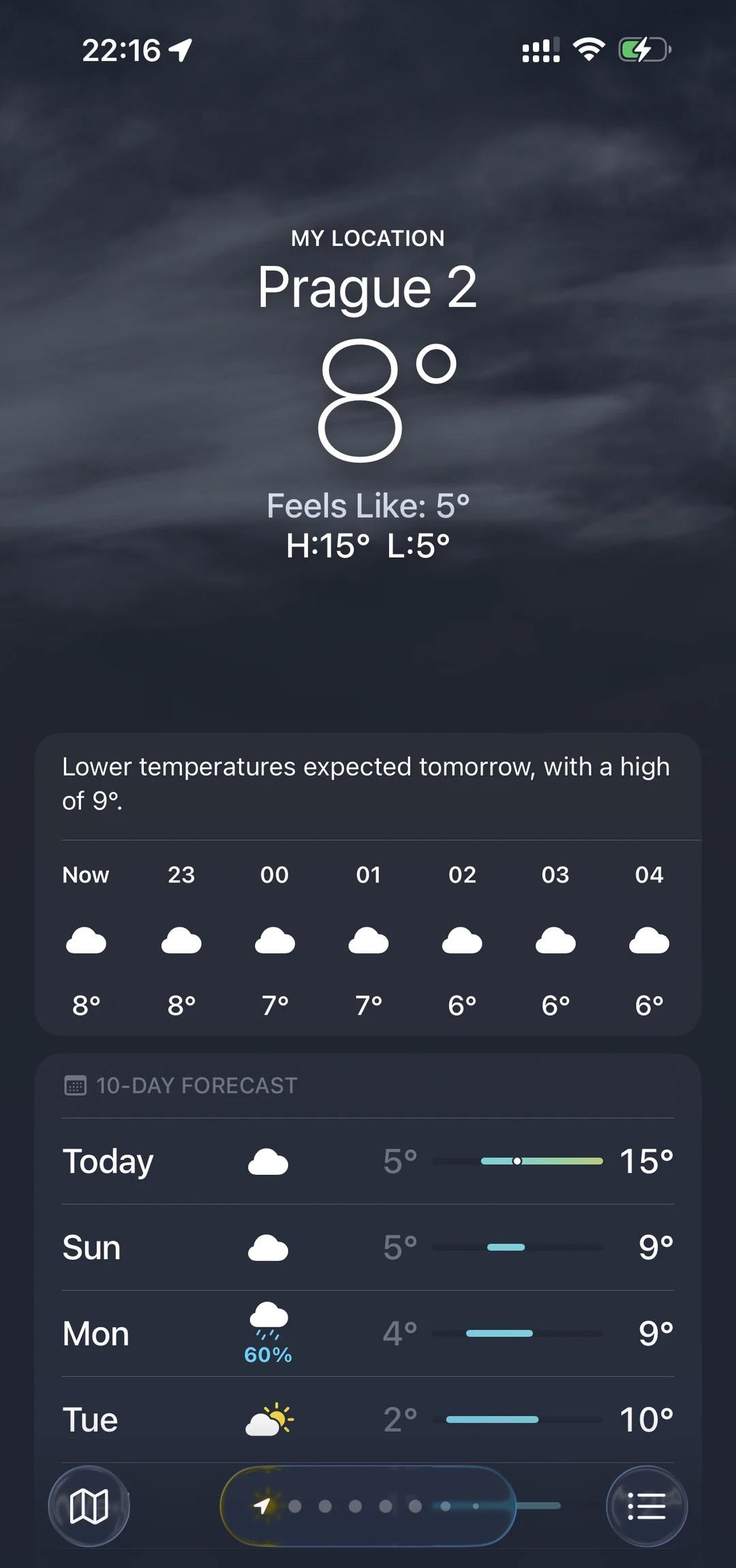 又降温了 好冷🥶 晚安💤
明天可以穿厚外套了，太冷了，晚安安😴
	
冷冷的