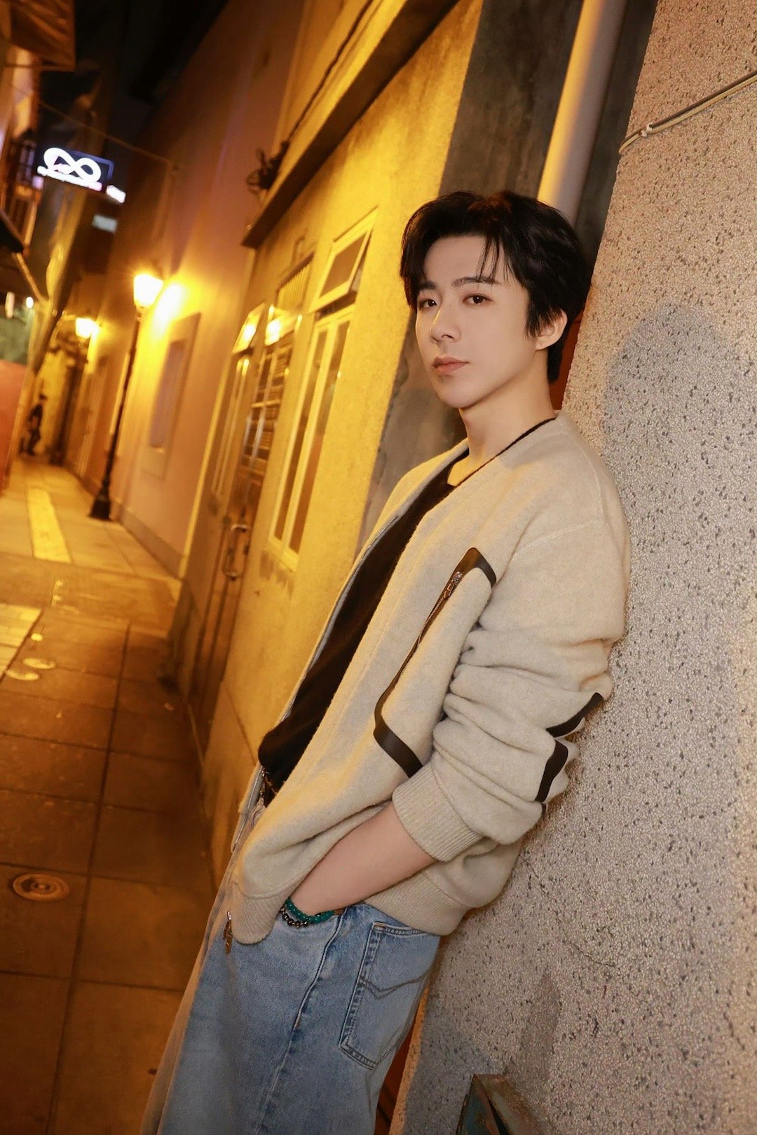 刘宇宁的2025巡演 | 刘宇宁的第二张专辑刘宇宁的 | 摩登兄弟不会太晚  纵