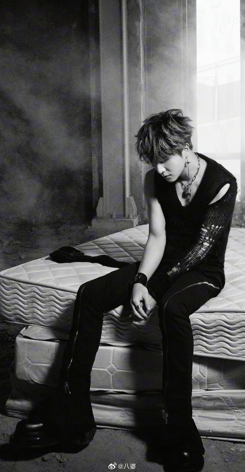 薛之谦方回应翻了一圈，感觉这事儿本质就是旧账新炒。李雨桐反复横跳的发言早就没了可