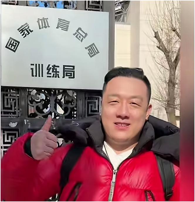 刚看到徐晨皓宣布退出国家队了。
大番也是挺厉害的，于2012年17岁时就进入国家