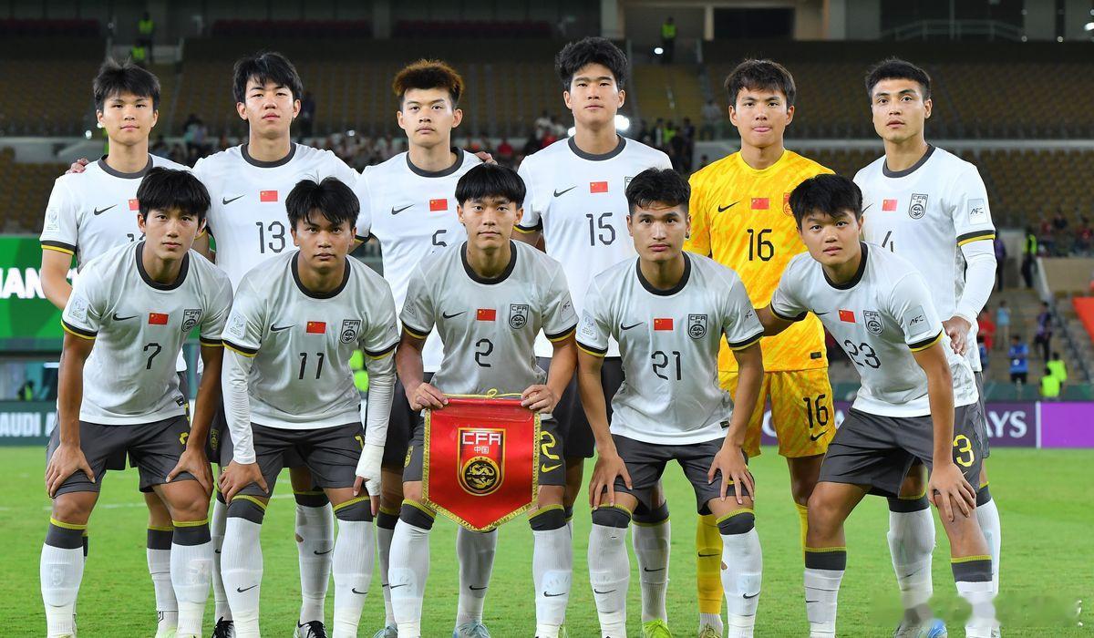 正在直播，U23亚洲杯决赛，国足u23vs日本u23不要错过精彩的比赛！中国队能