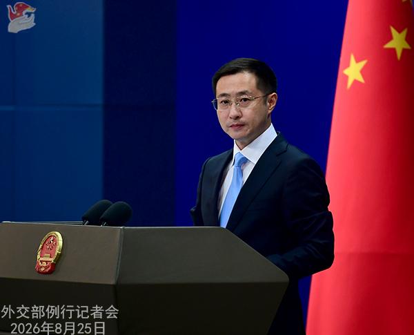 特朗普政府昨天表示拟向通过H－1B签证项目招聘高技能外籍人员的雇主收取超10万美