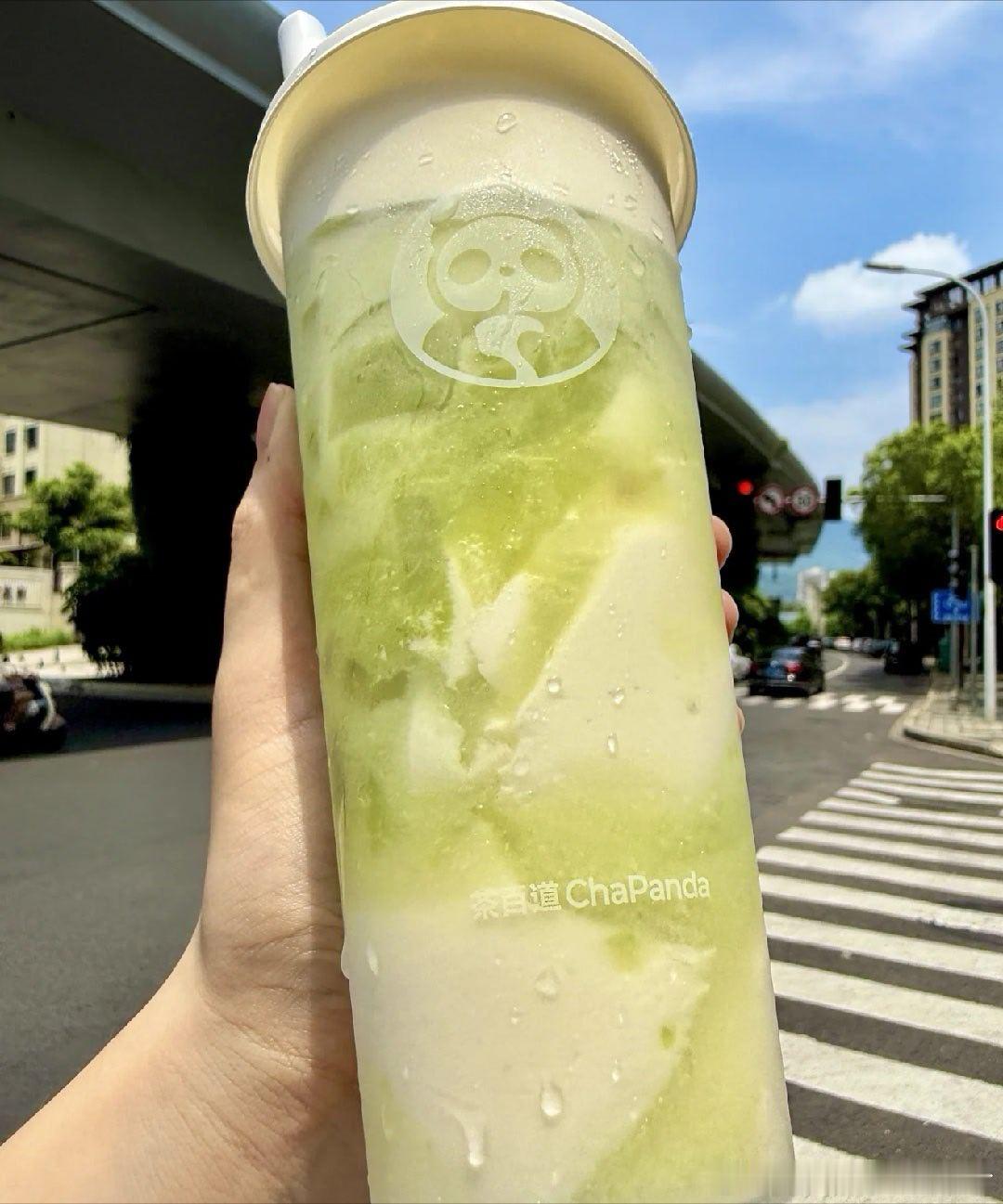 茶百道茶百道   茶百道葡萄:惊为天人的好喝我的夏天是从茶百道葡萄系列回归开始的