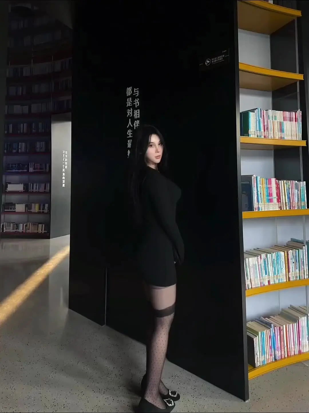 每个人都把自己描述成受害者  下次再见面明年再见面