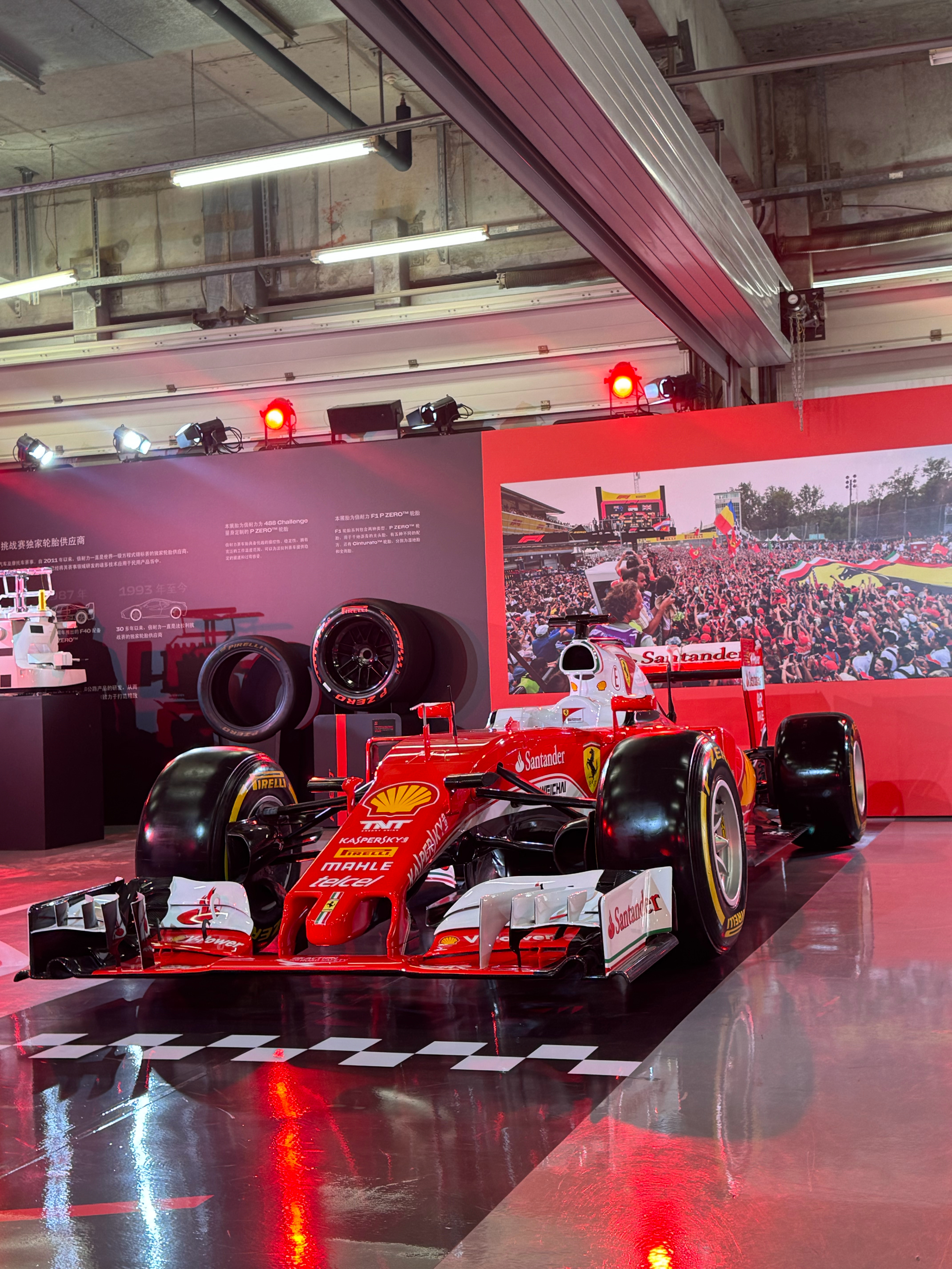 SF70 ，2017年塞巴斯蒂安和KIMI李楠说道李楠说道法拉利