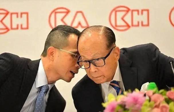 [太阳]事实证明，李泽钜被“除名”后，李嘉诚的时代要过去了。
 
（信息来源：金