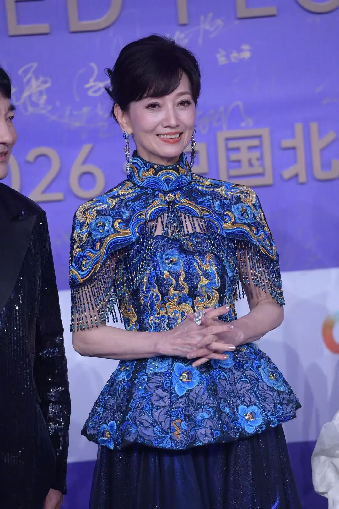 赵雅芝72岁了状态还这么好，岁月不败美人 百花奖闭幕式 / 百花奖内场座位图