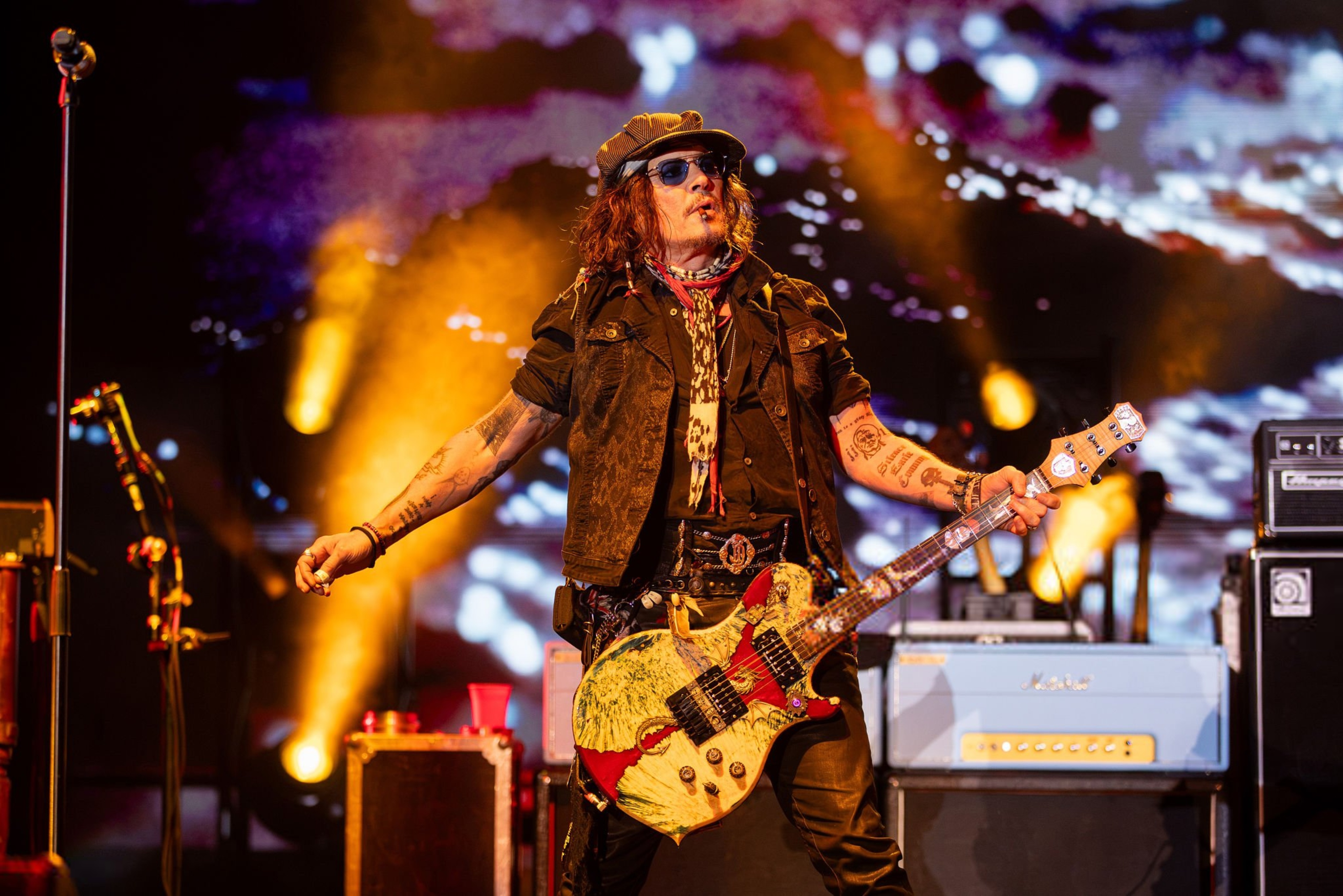 Johnny Depp of Hollywood Vampires perfor