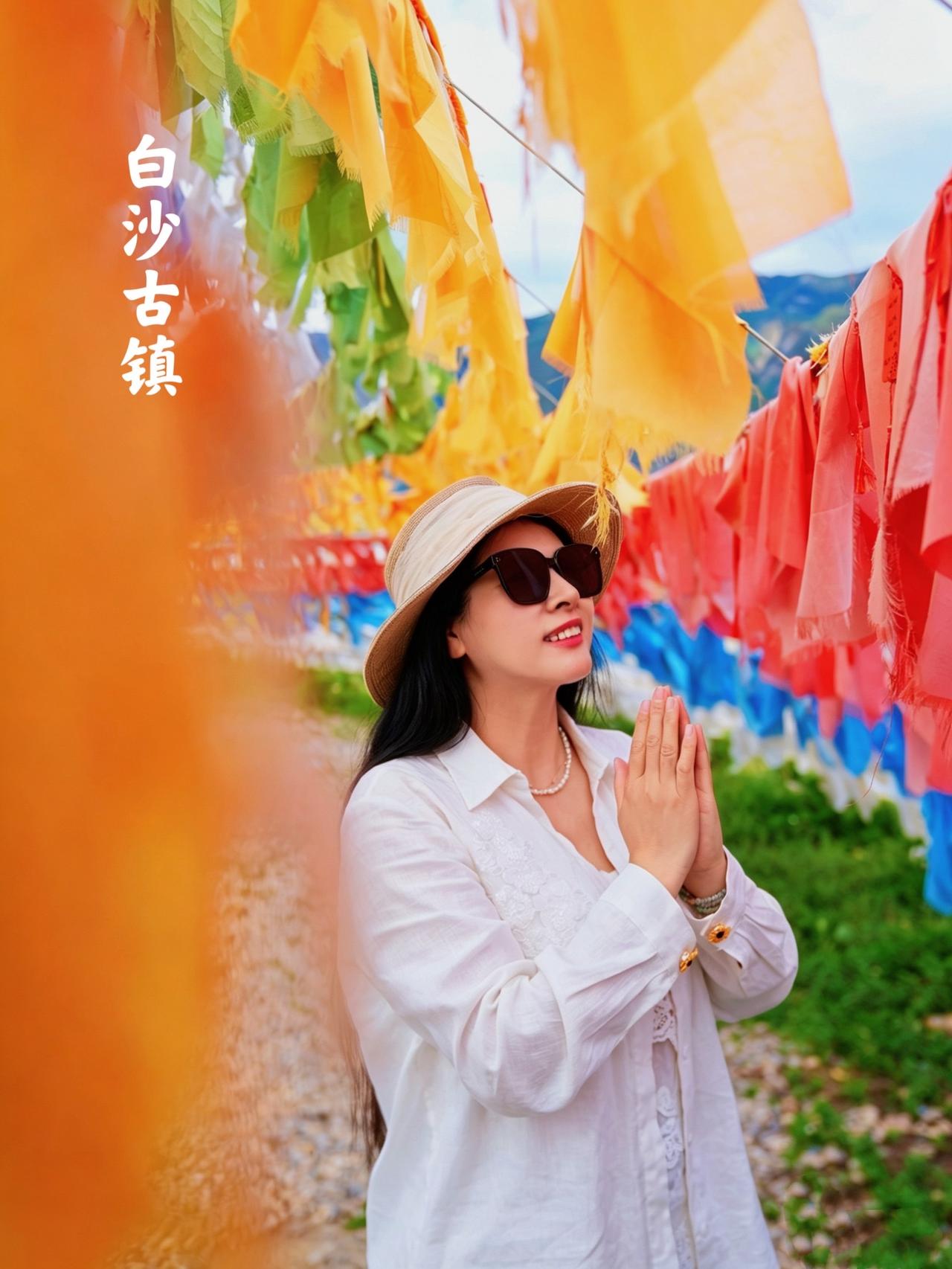一个月的旅行落笔收官～

新疆拜城、浙江宁海、
海南三亚、湖南大张家界、
云南丽