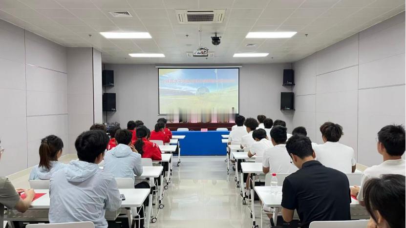 福建省足球中心与福州三中（滨海校区）、福州滨海实验学校达成高水平足球人才联合培养