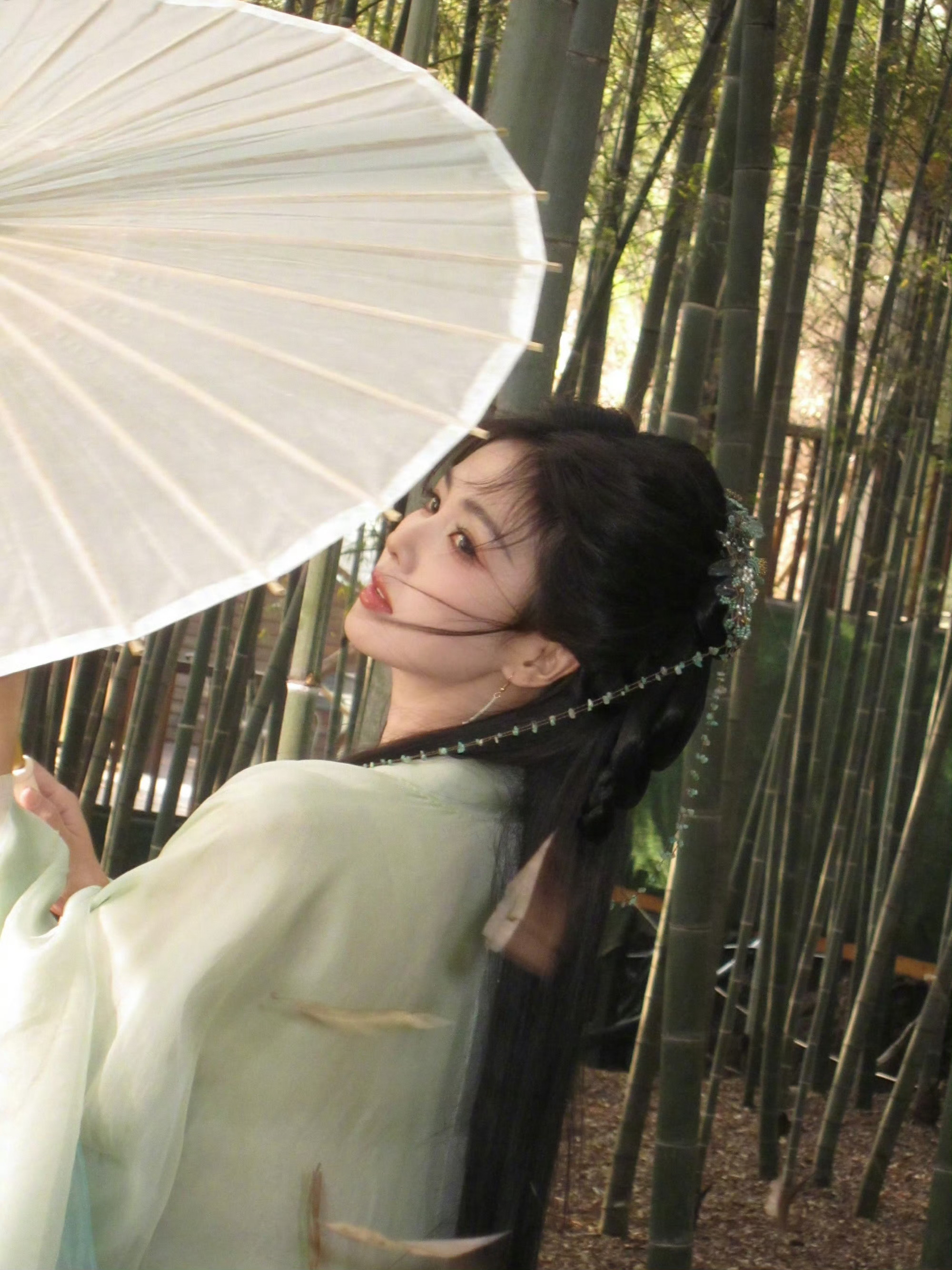 白鹿顺顺利利 好想你呀阿月~新的一年你也要幸福快乐美满