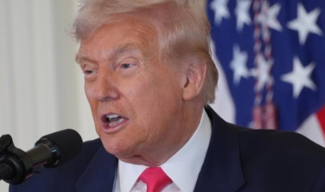 美方抛出的狠话 ，直接把台海议题炸上热搜
“谁敢拦对台军售 就别怪我们动手” 美