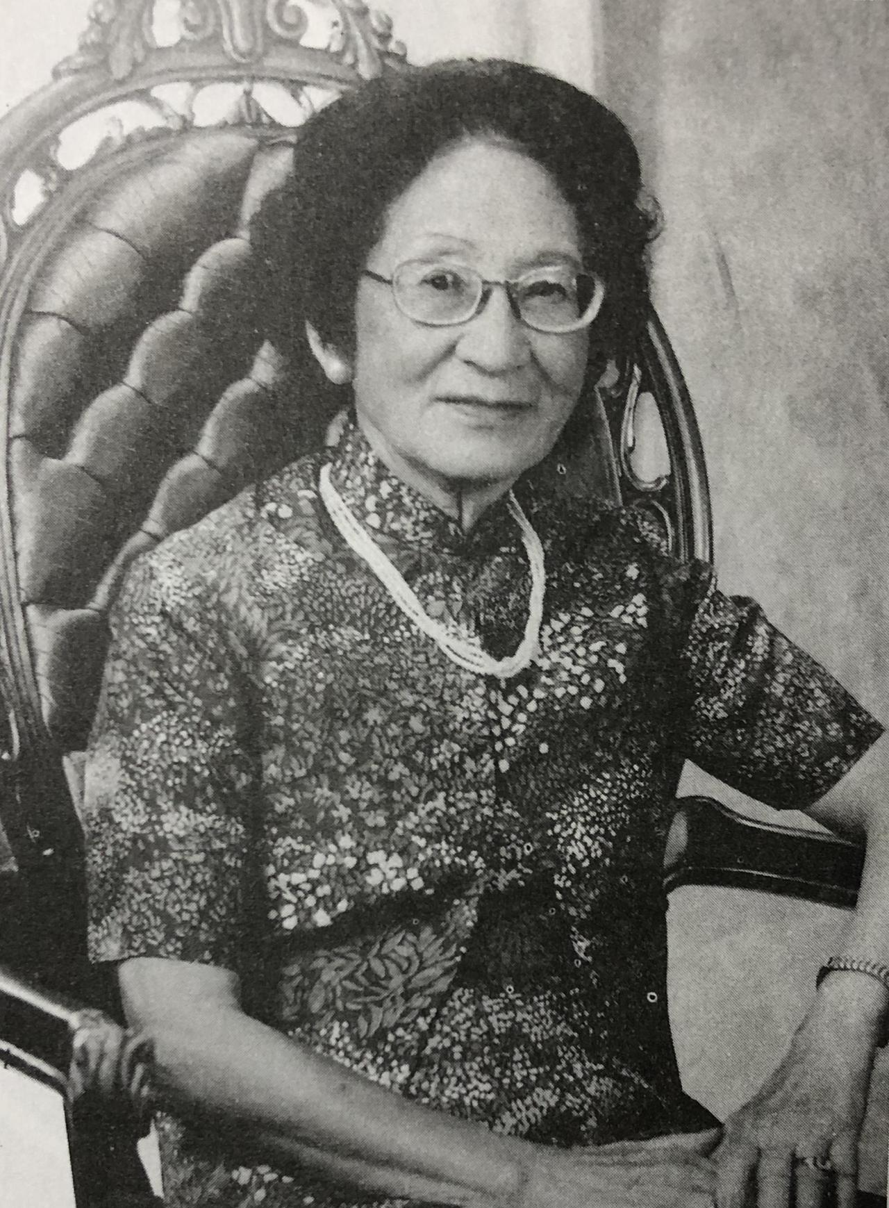 1911年，著名外交家顾维钧的妻子，竟在新婚四年后，毅然落发出家！究其原因，竟是