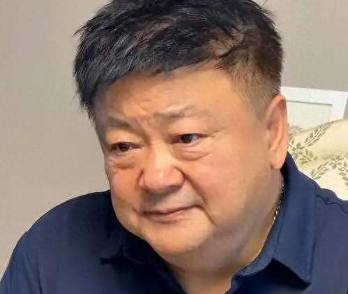 刘欢刚走，61岁洪剑涛险下不来手术台：中年人最贵的不是钱，是命