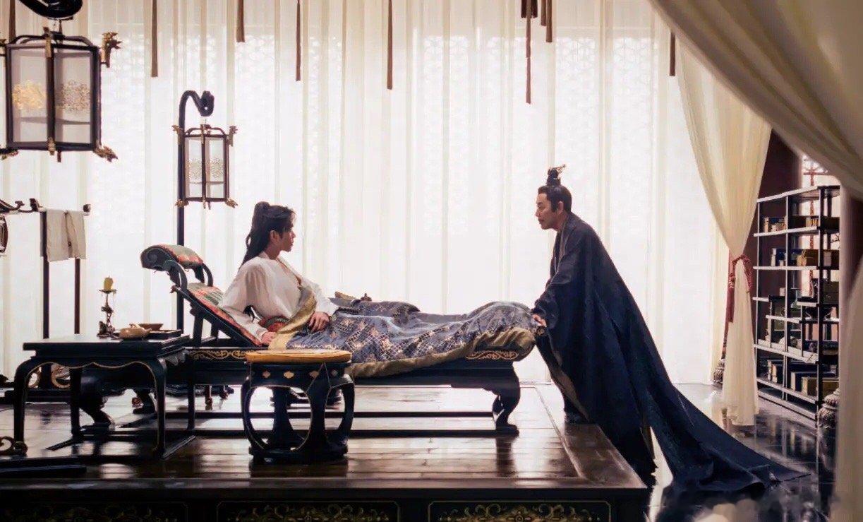 #庆余年第二季首发剧照#《庆余年》第二季首发剧照爆出：张若昀英气依旧，李沁萌萌可