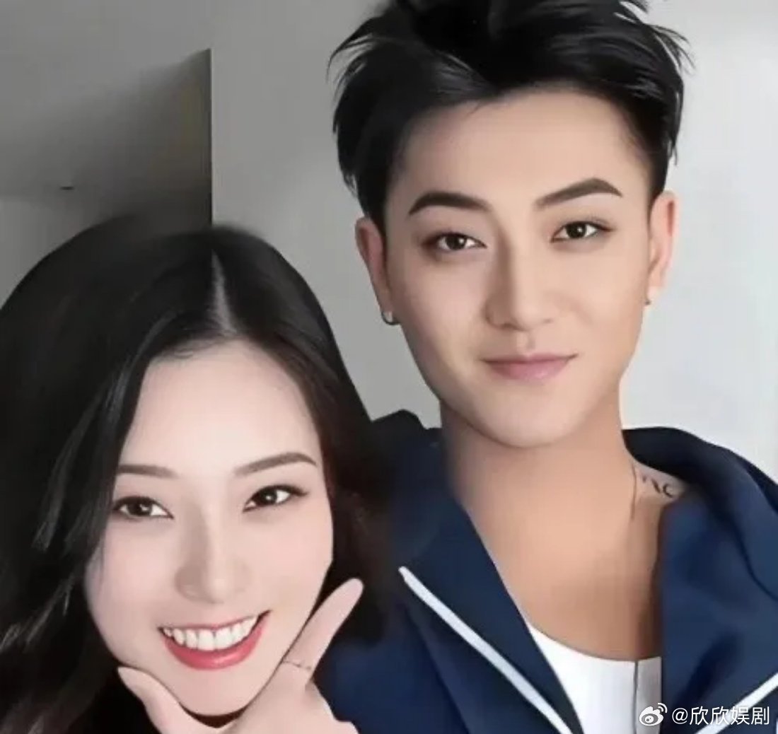 就一个动作黄子韬真的没有随便娶老婆黄子韬因为嘴唇发紫，网友建议他做一下心脏检查，