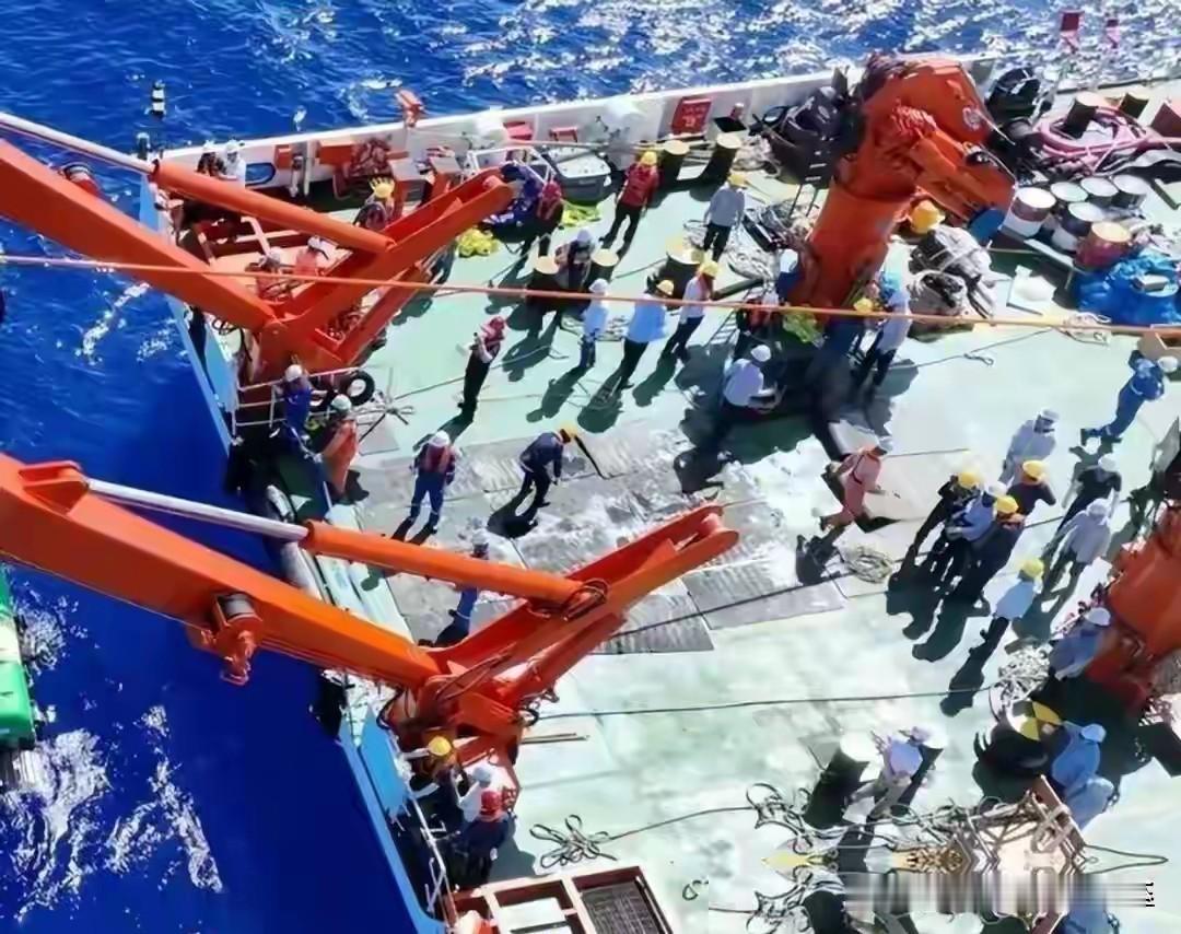 千米深海传来轰鸣！亚洲最大海底金矿现世，筑牢我国金融黄金底盘
 
山东莱州湾深海