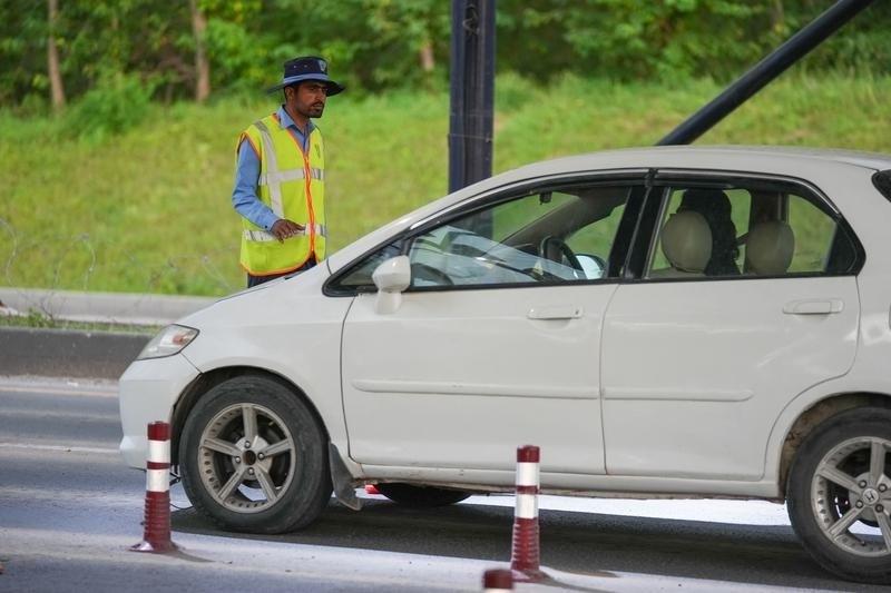 停火快到期！伊斯兰堡部署 1.8 万安保，美国急着谈，伊朗却突然改口：不去！
美