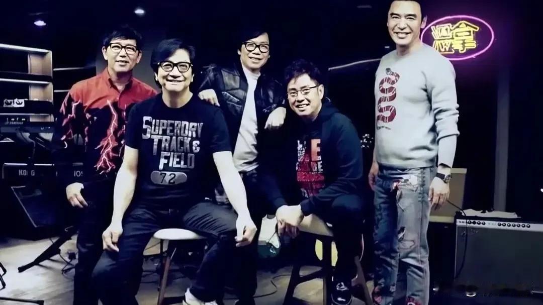 揭秘刀郎背后的硬核团队：探索那股默默支撑的力量

在华语音乐的天空中，刀郎犹如一
