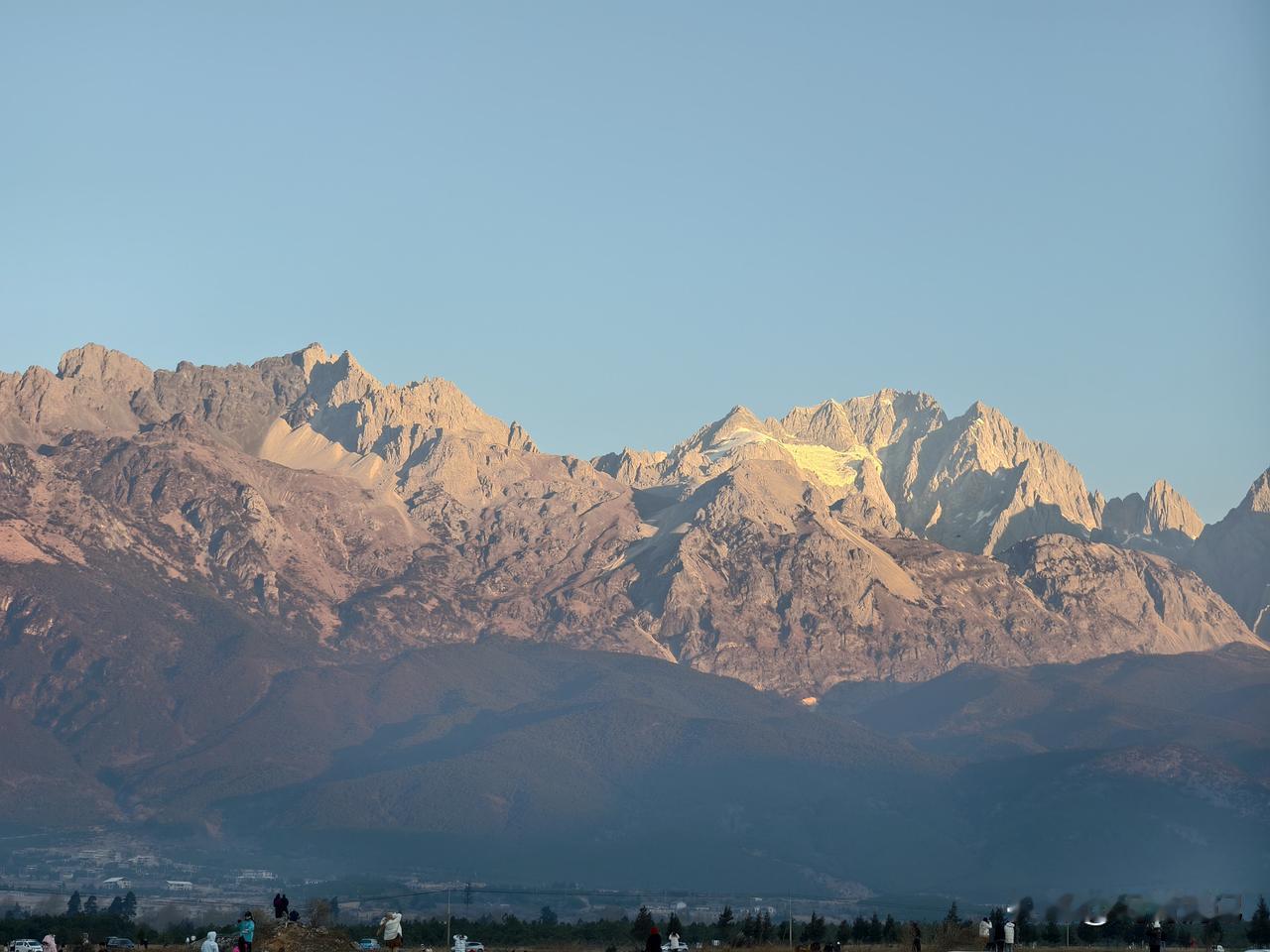 减肥有什么冷知识

1. 晚上才是发胖的“重灾区”：真不是吓唬你，大部分人长肉，