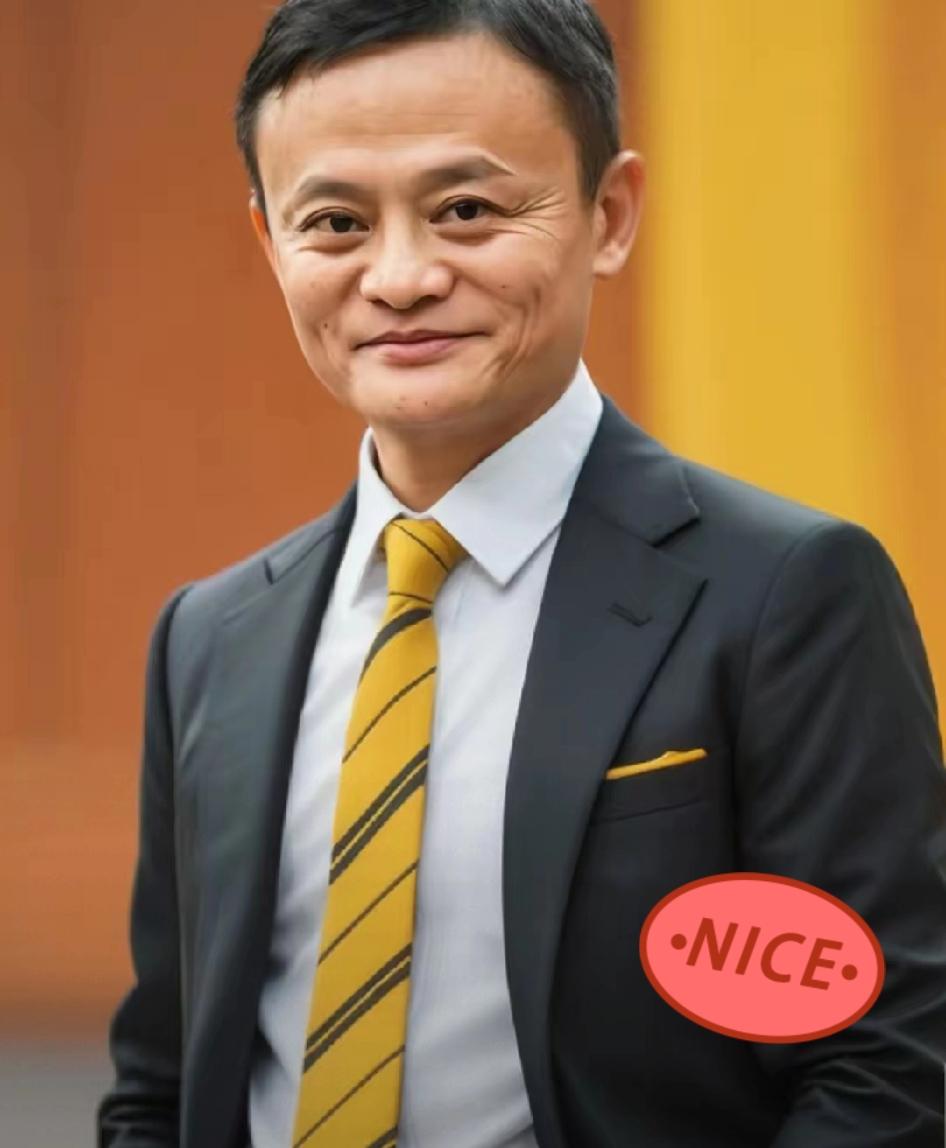 不仅刘强东没想到，

马化腾也没料到，


香港大埔宏福苑火灾后，


率先挺身