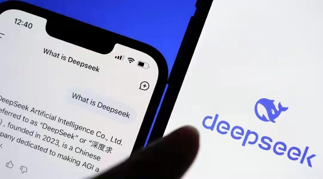 一边禁令一边开源：DeepSeek这周干了三件事，件件耐人寻味。

美国禁Dee
