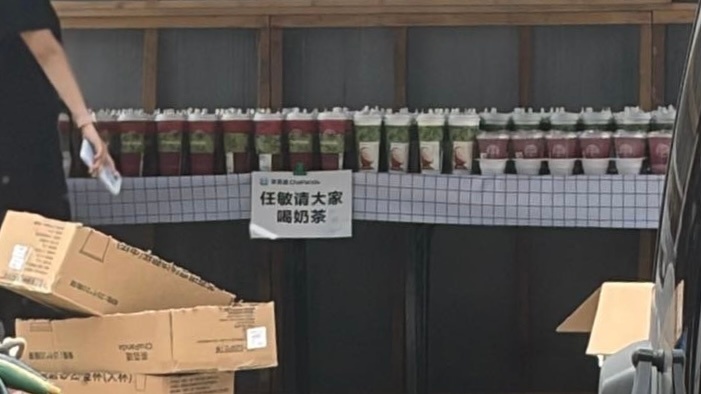 被劳敏牢记略施小计一哄就好嗯对我就是这么没出息