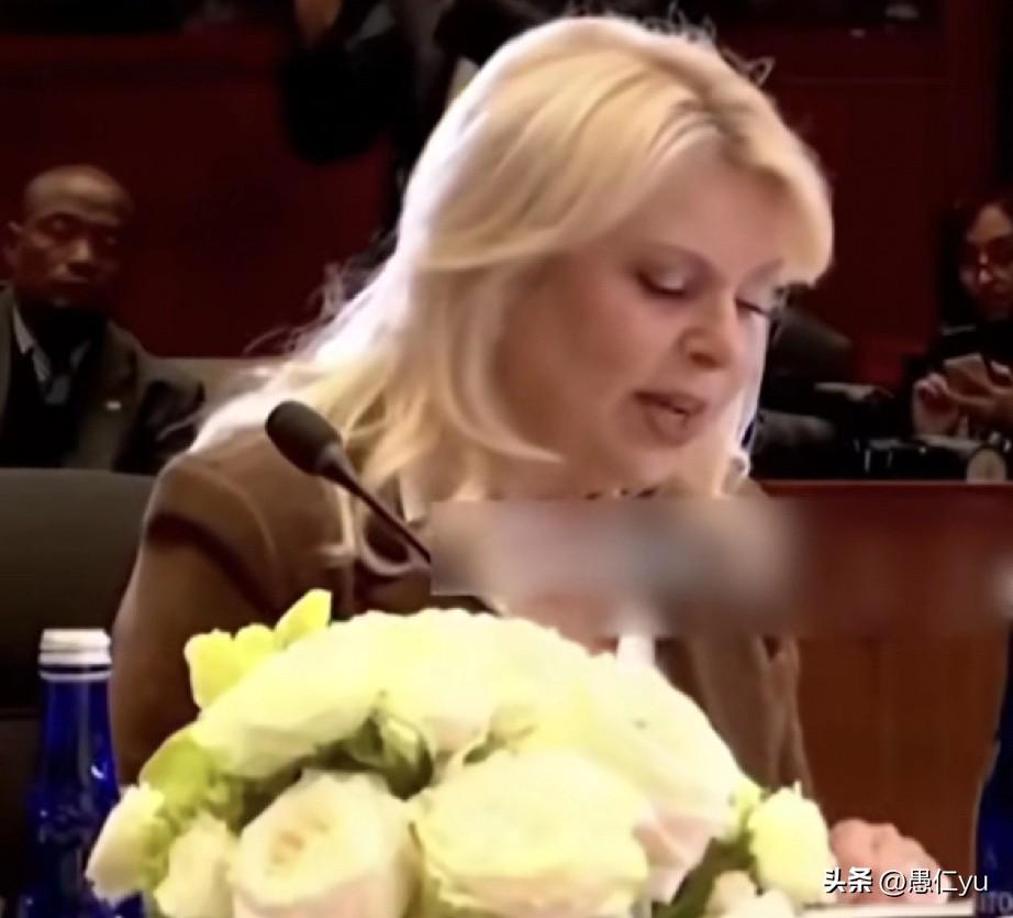 内塔尼亚胡妻子诉苦，子女因是总理的孩子遭羞辱。3月25日，以总理内塔尼亚胡的妻子