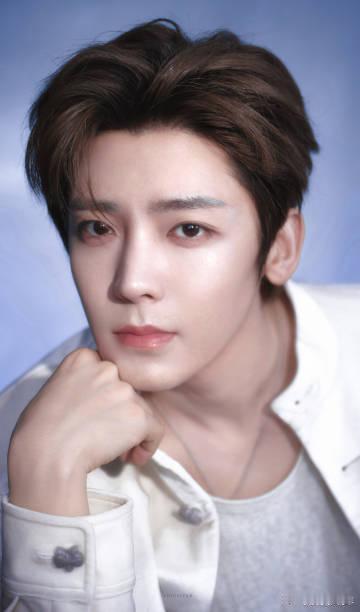 侯明昊又瘦了好多拒绝侯明昊击掌第一人 每个人都有追求完美的权利，侯明昊用自己的努