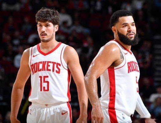 本赛季谢泼德与上赛季范弗利特的对比谢泼德：              老范：14