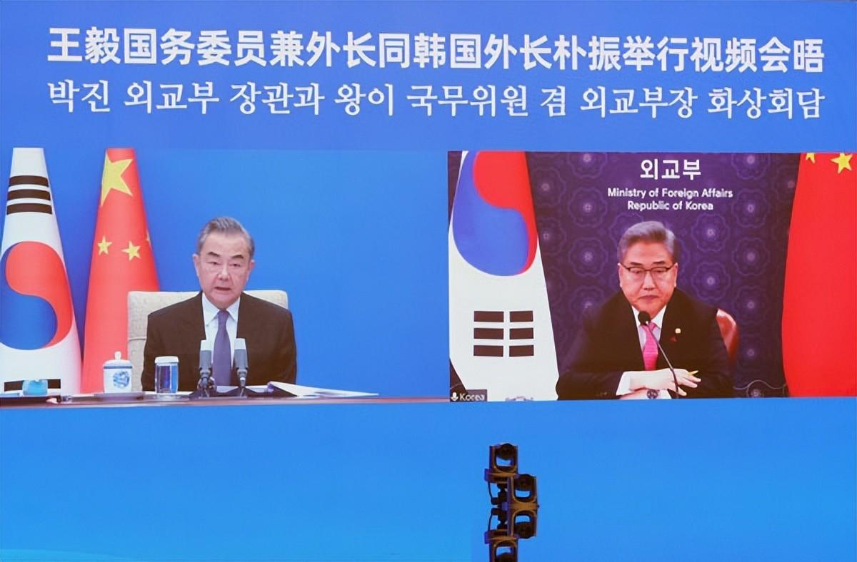 韩国这次是真的坐不住了，直接玩起了“提前放风”的套路！
就在当地时间7月29日，