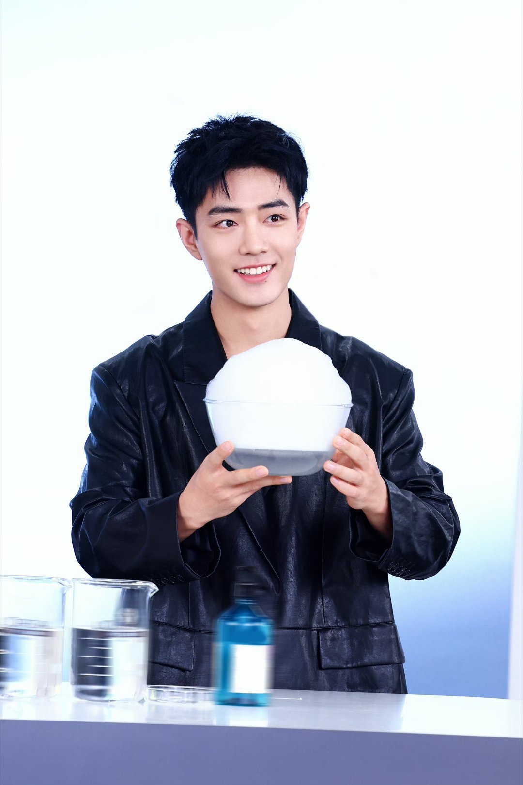 肖战是不是要立学霸人设？ ​​​