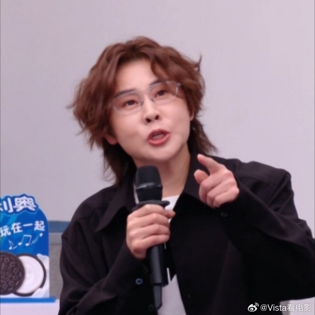 唐艺昕说小考前有人想跑路了悄悄问，是王濛？ 