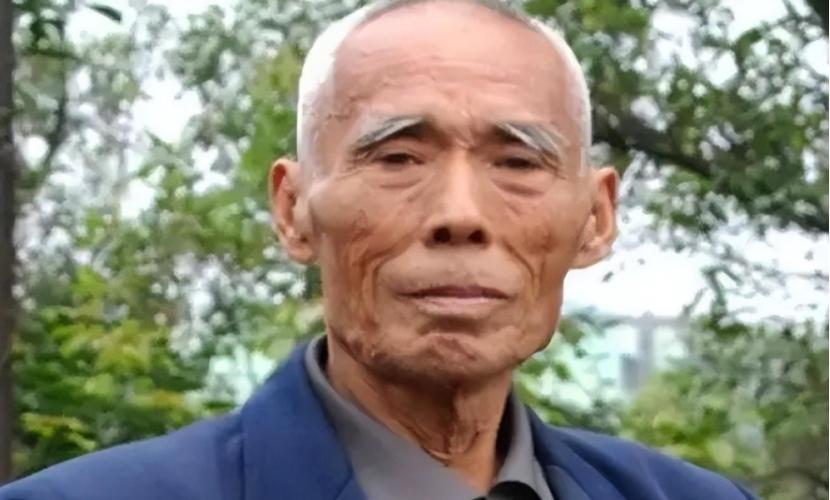 1949年，敌人让杨钦典把白公馆剩下的19名地下党员全部杀了，这时，一个地下党员