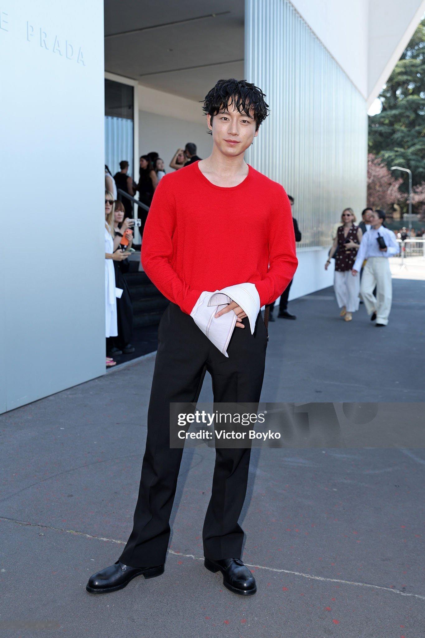 坂口健太郎｜Prada2027春夏男装时装秀越来越抽象……男装周米兰男装周