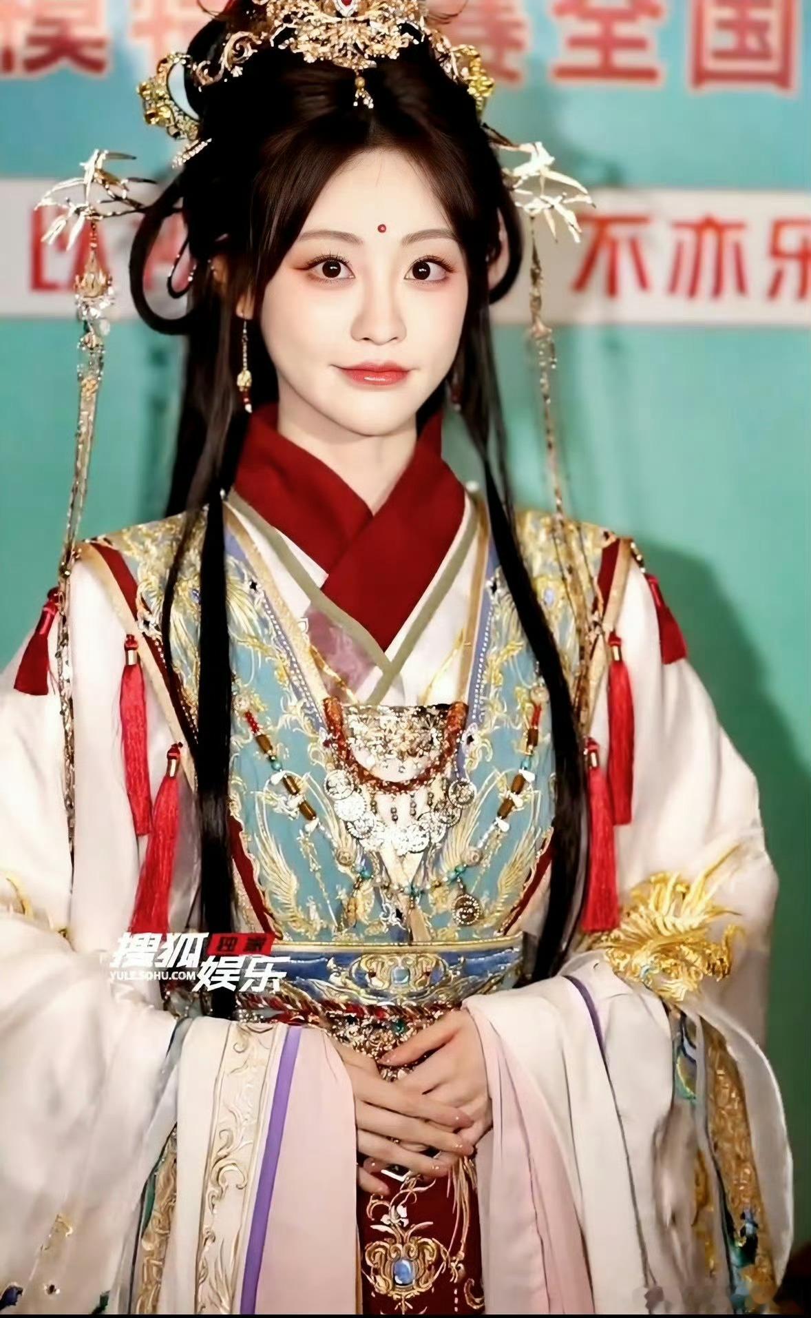 祝绪丹这造型真的很好看啊 