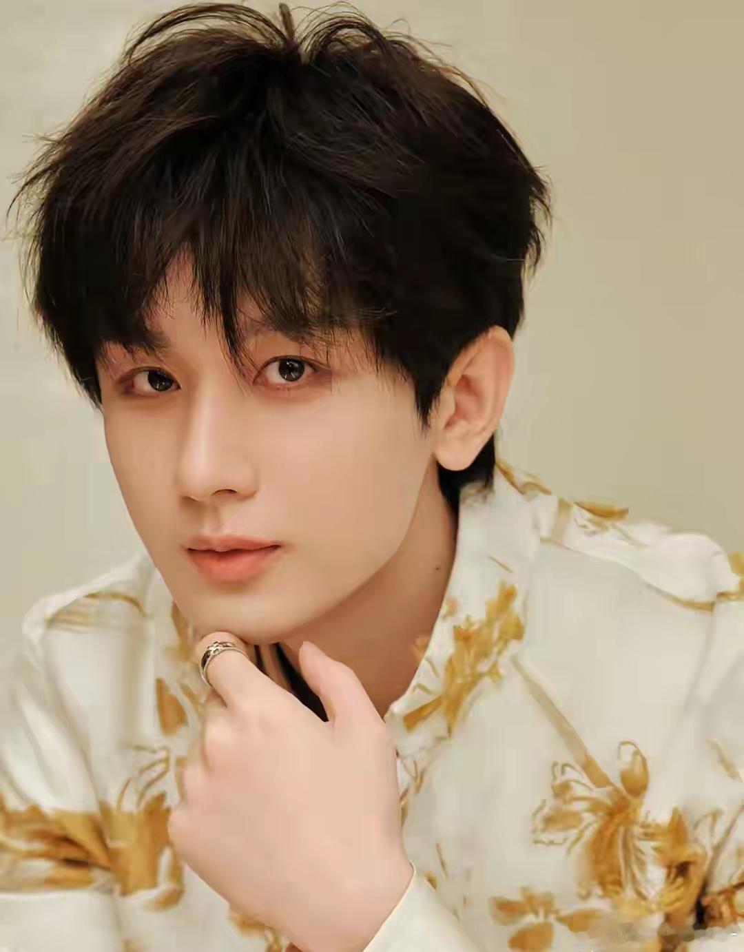 赌内娱不会翻车的明星，你选谁？1.肖战2.杨紫3.赵丽颖4.成毅5.刘宇宁6.杨