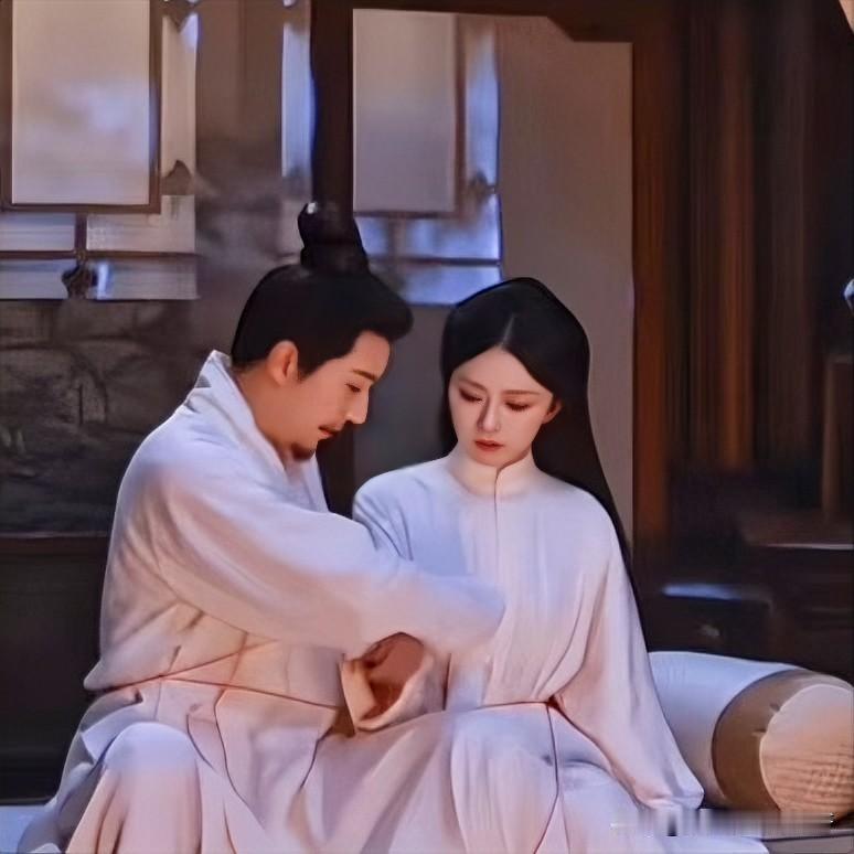 我问我媳妇
为啥许兰香不答应来世还给林锦岐做媳妇？
我媳妇没好气的说，你去看看