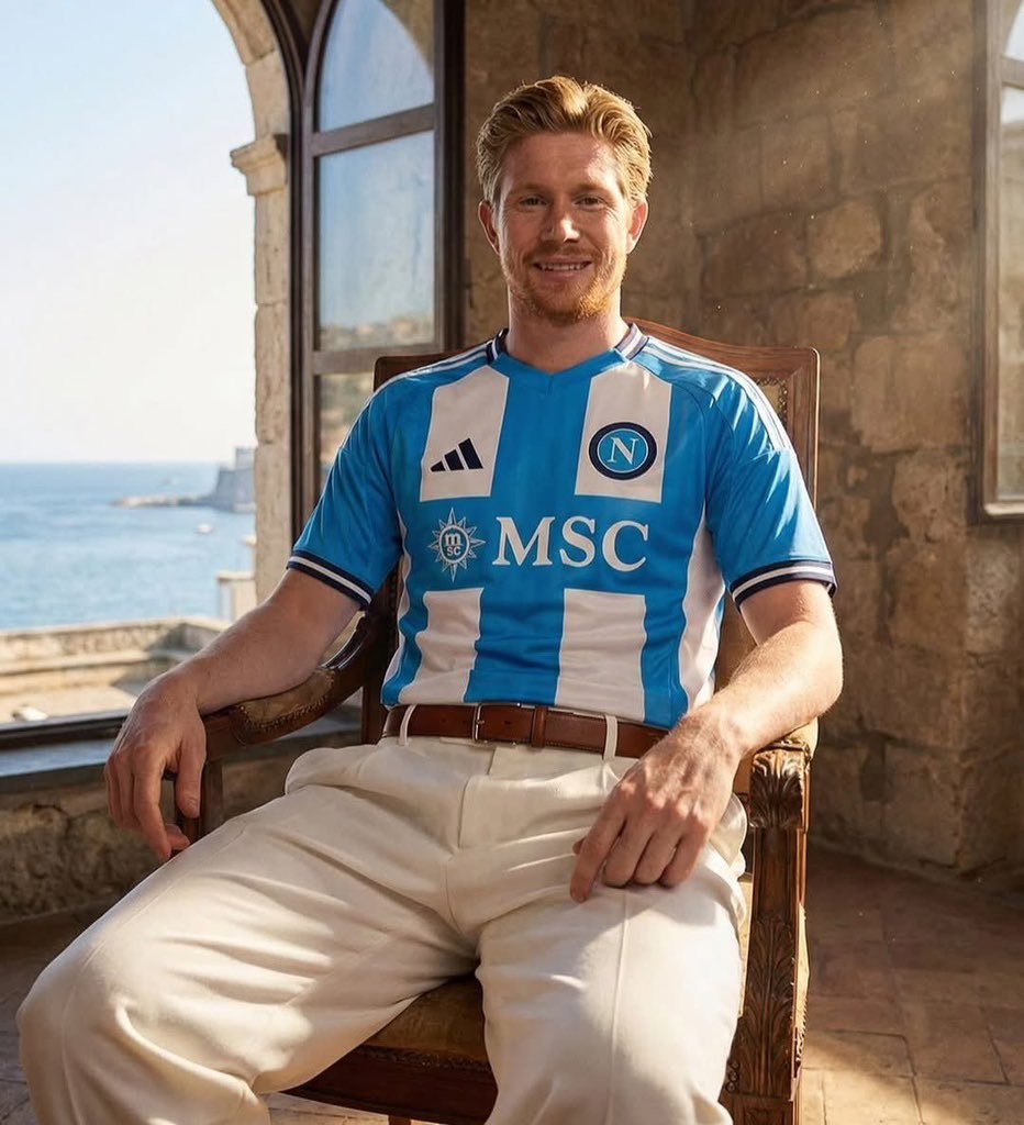 那不勒斯新款球衣意甲