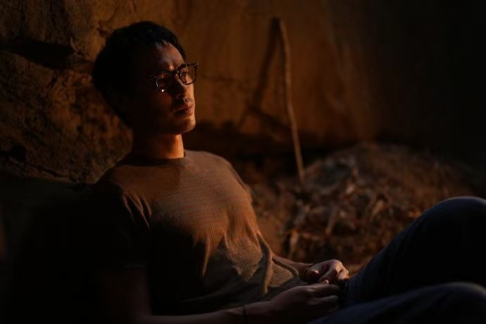 被吴培祖的创作状态戳中！《接招吧！制作人》第七集，灵感卡壳、进度停滞，可对音乐的