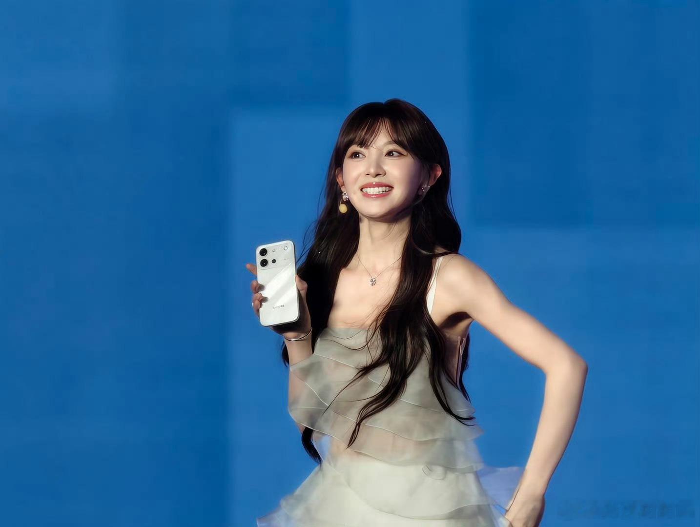 vivo发布会好美，田曦薇