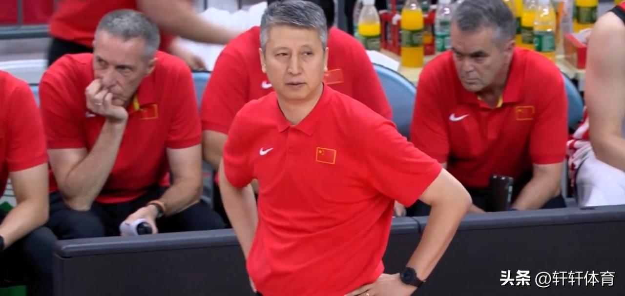 中国男篮热身赛已经结束有几天了，目前中国男篮队员已经回到北京做最后的备战，预计本